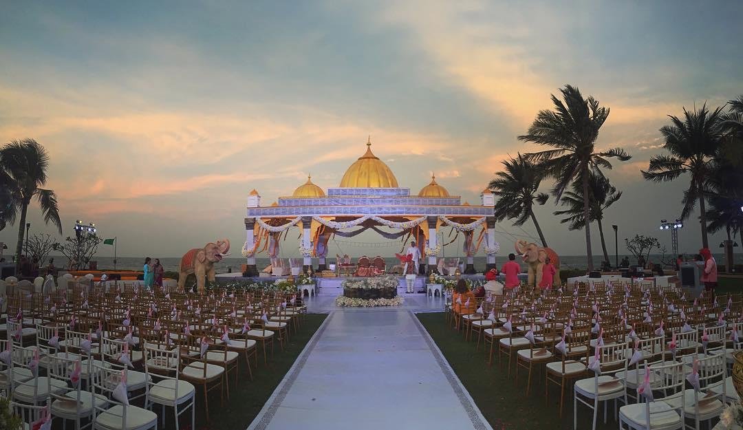 Pre wedding shoot locations in Ahmedabad Divine Greenland